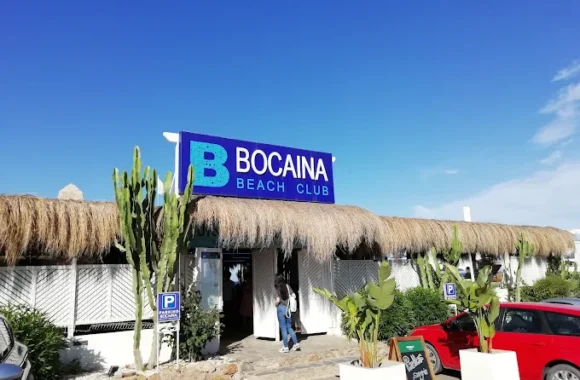 Bocaina Beach Club Mojacar Costa de Almeria restos restaurantes parking