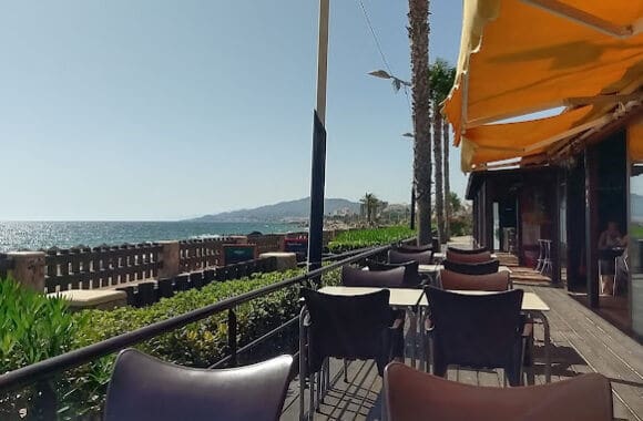Chiringuito el perichan costa de almeria san juan de los terreros restos restaurants restaurantes playa