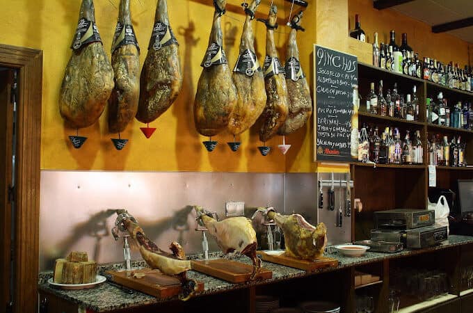 Nuestra taberna aguadulce–www.pulpi.eu–costa de almeria–www.restos.li restaurants restaurante tipyque jambons