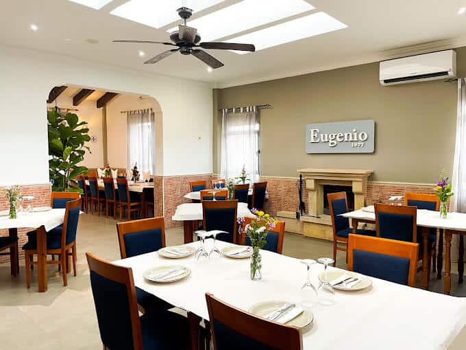 Bar eugenio cuevas del almanzora costa de almeria san juan de los terreros restos restaurants restaurante sal