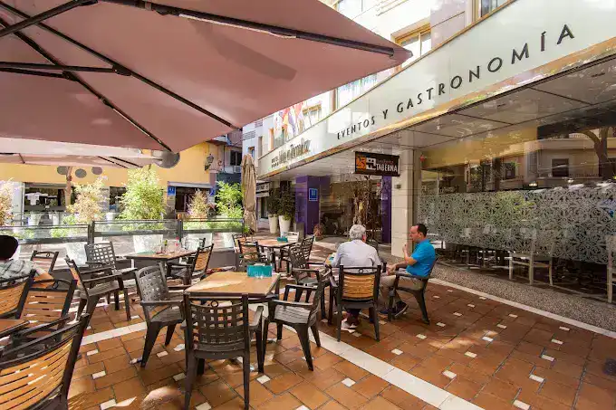 Taberna Nuevo Torreluz Costa de Almeria Restaurantes restos restaurant Pulpi.eu terrace