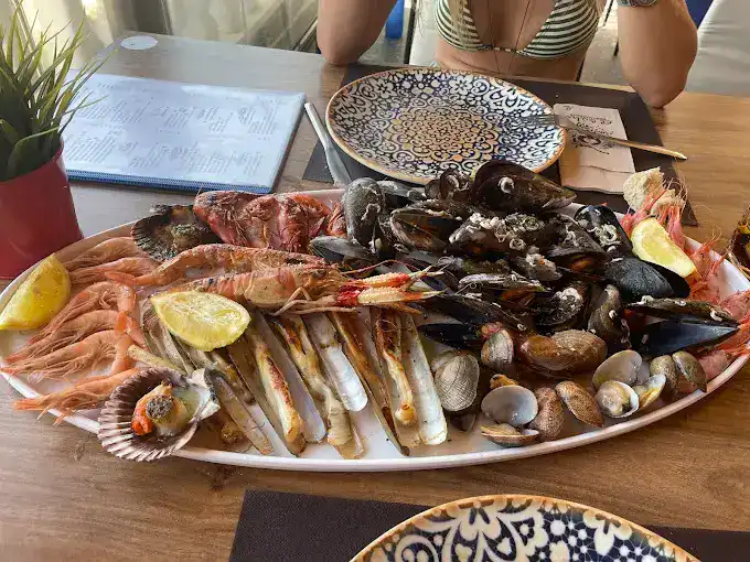 El Buho Cartagena Almeria Costa d Almeria Restos plateau fruti di mare