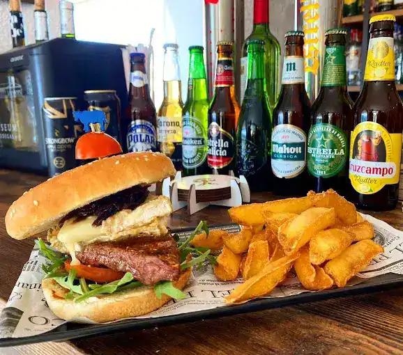 Cheers Mojacar Almeria Costa de Almeria Restos Restaurantes burger