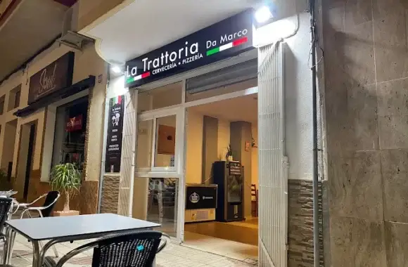 La Trattoria Da Marco Garrucha restaurante italia italien street