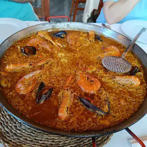 La Gente Costa de Almeria Restaurantes restos restaurant paella