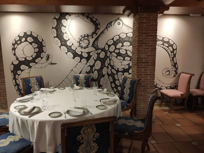 Asador Marino Tinta Negra Almeria Costa de Almeria restos restaurants restaurantes table