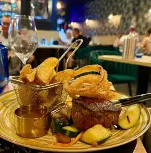 El_Alquimista_Cocktail_Lounge-restos-restaurante-Costa_de_Almeria-steak