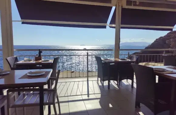 Leonardo sul Mar Mazarron Costa de Almeria restos restaurantes sea