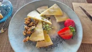 Marau_Beach_Club-Vera-restos-restaurantes-Costa_de_Almeria-queso