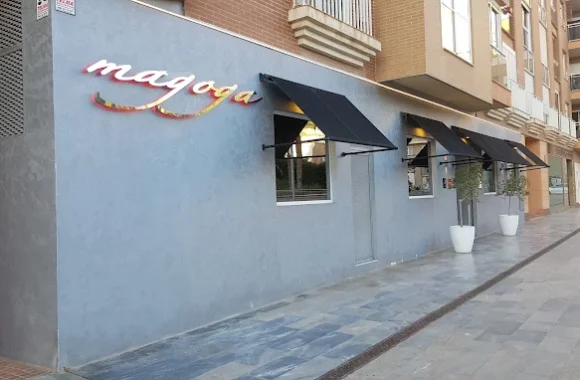 Magoga Cartagena Almeria restos restaurantes street