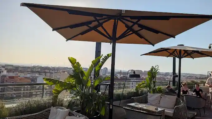 Sky Bar Novotel Valence restos restaurantes rooftop
