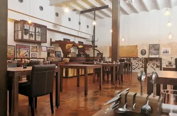 Taulla Moulin Murcia restos restaurantes salle molen