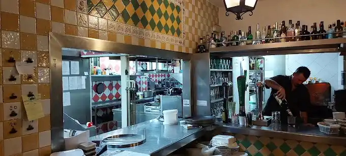 Bergamonte Valencia este de Espana restaurante restos keuken