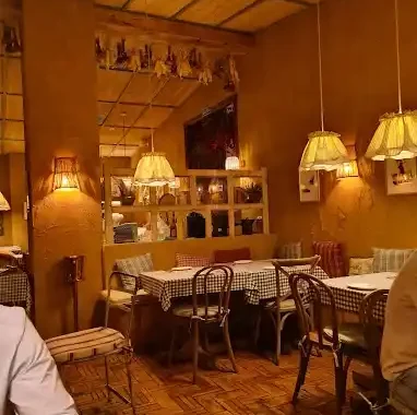 Cocolinda Valencia Sudeste de Espana restaurante restos tables