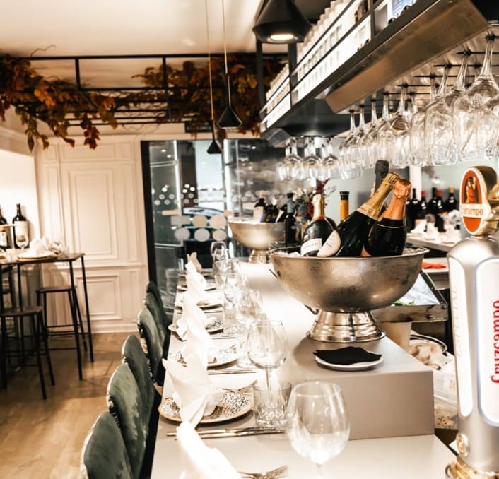Nou Gourmet Valencia www.naviro.es este de Espana restaurante restos